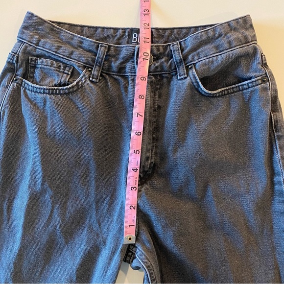 Urban Outfitters BDG High-Waisted Mom Jeans in Washed Black - Picture 8 of 9